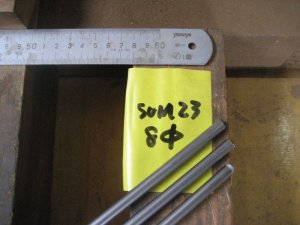 画像1: 硫黄快削鋼KFS201　または　SUM23　直径8mm×定尺＝１本、定尺を１m×２本＋残に切断 (1)