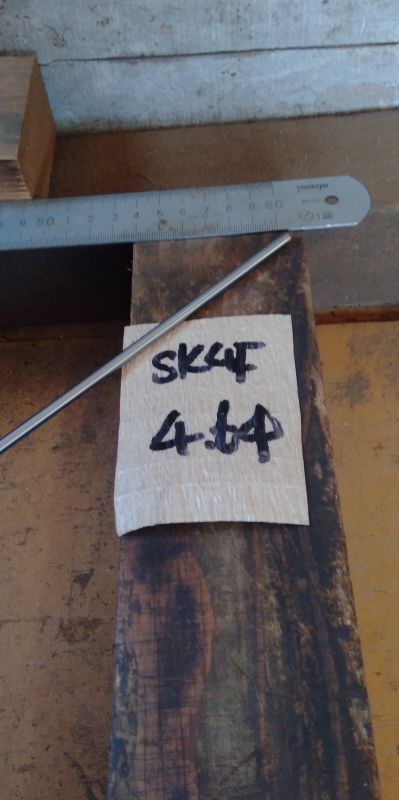 SK4Fドリルロッド　直径4.6mm×定尺2m＝1本、定尺2mを二等分切断