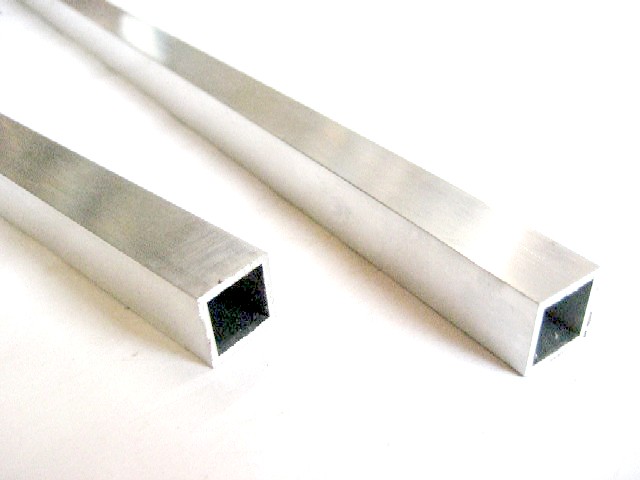 アルミ角パイプ 1.5mm×15mm×15mm×長さ1m＝1本入り、端材 - 金属の小物